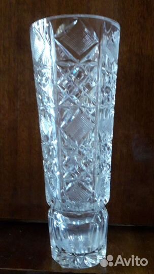 Хрустальная ваза