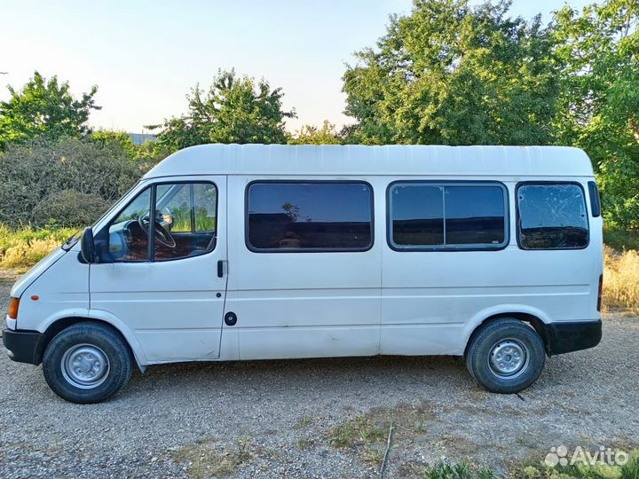 Ford Transit 2.5 МТ, 1995, 300 000 км