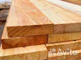 Доска лиственница строганная разных сечений