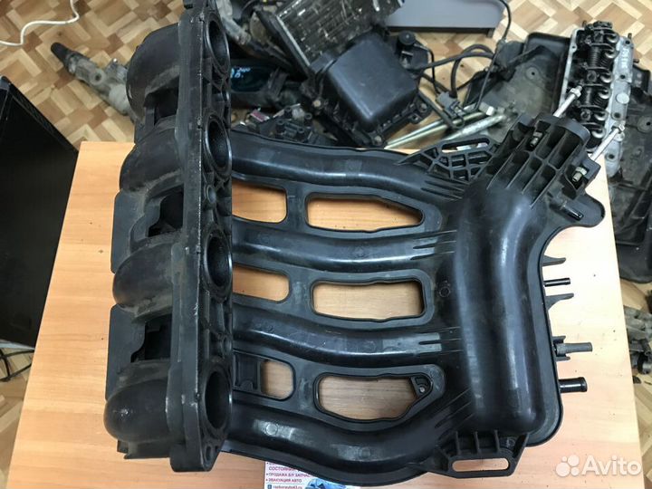 Кллектор впуской Ваз 2110-2112 Vaz 2110-2112