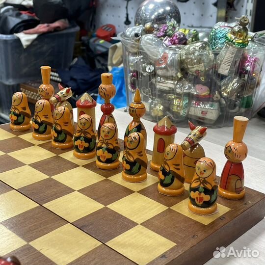 Сувенирные подарочные шахматы Матрешки СССР (Сзр)