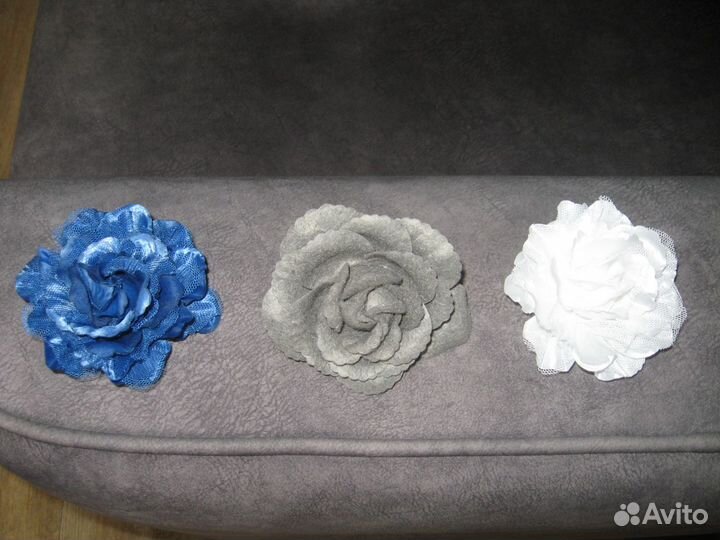 Украшение Yves Rocher