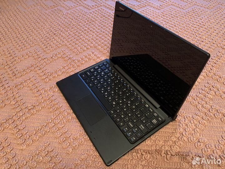 Sony Xperia Tablet Z4 + Bluetooth Keyboard