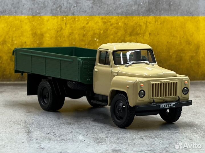 Модель Газ 53-12 1/43 наш автопром