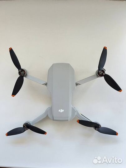 DJI Mini 2 Fly More Combo