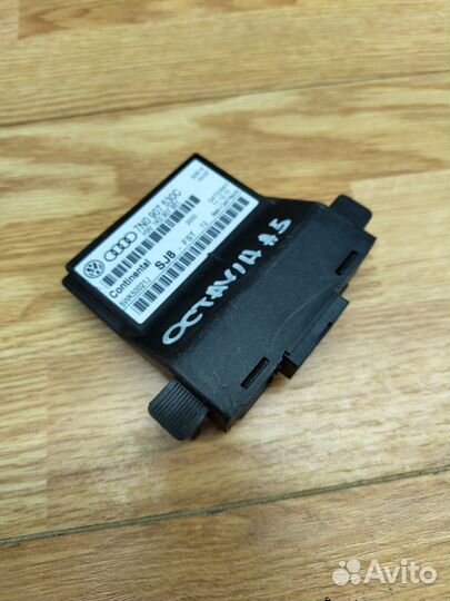 Блок комфорта Skoda Octavia / Volkswagen Tiguan