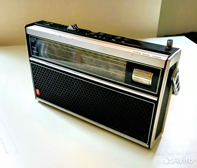 Радиоприемник Grundig 