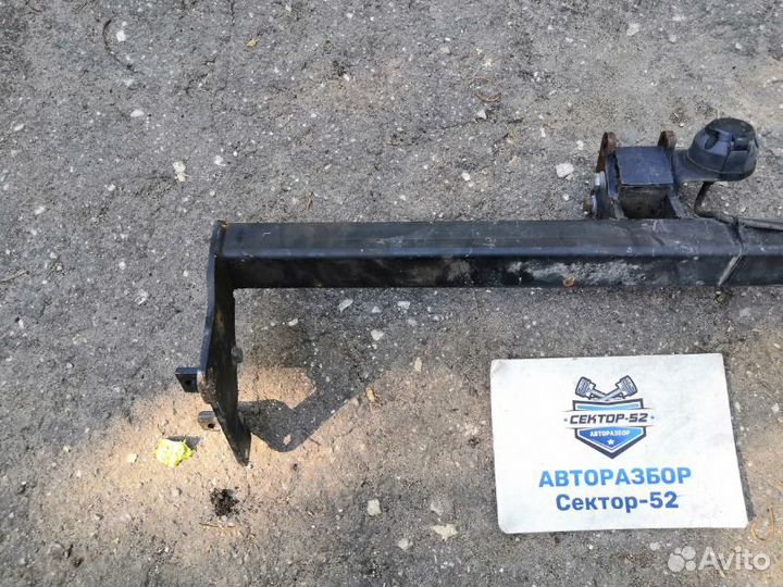 Фаркоп (тсу) Nissan Qashqai J10