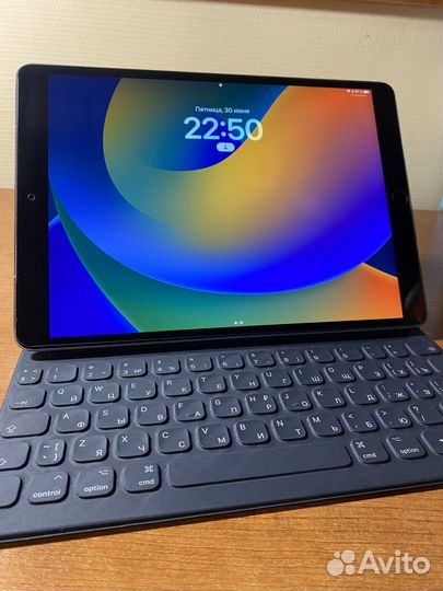 iPad pro 10,5, 256 + smart keyboard