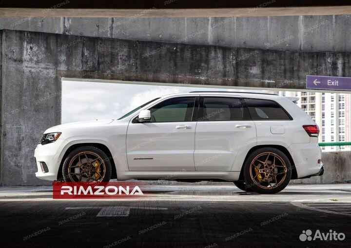 Кованые диски R22 на Jeep Compass