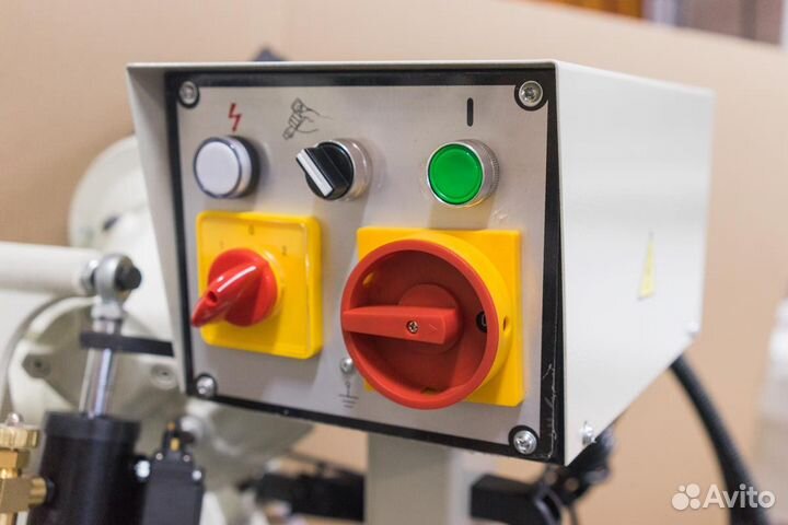 Ленточнопильный станок Stalex SBS-250G