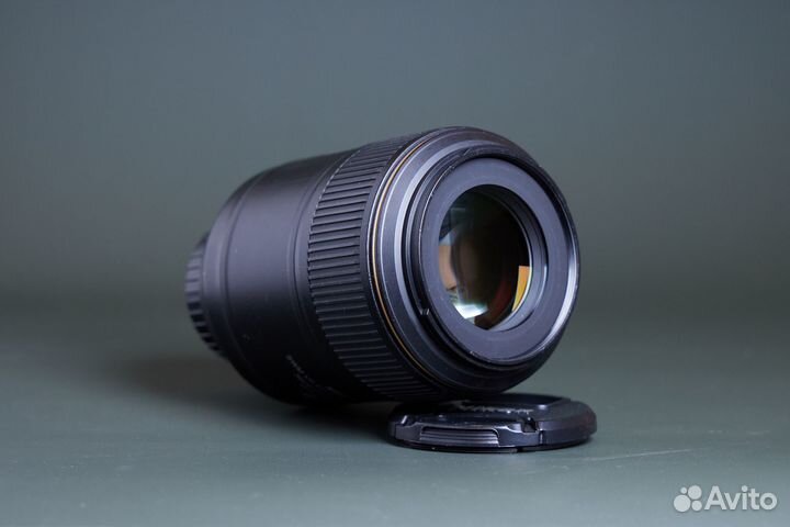 Nikon 105mm f/2.8G VR Macro