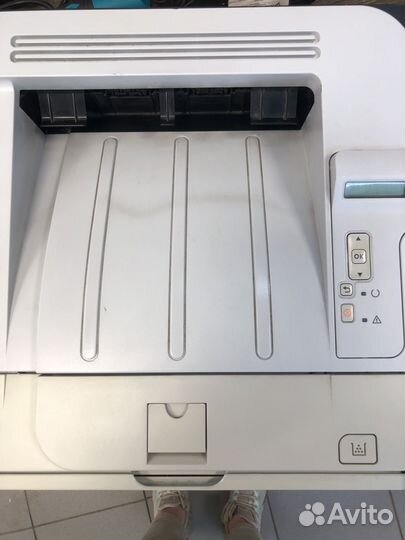Принтер лазерный HP