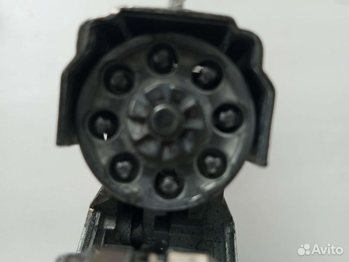 Пистолет на пистонах железный