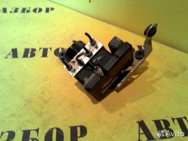 Блок ABS Renault Megane 3 2009-2016