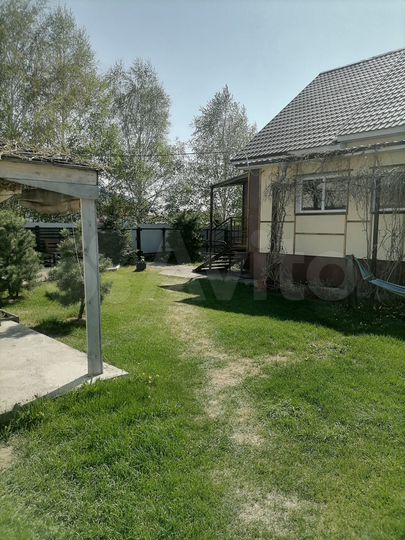 Дом 279,8 м² на участке 11 сот.