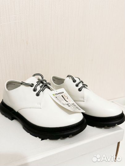 Полуботинки для девочки 34 размер новые