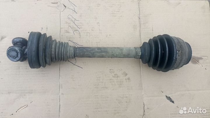 Привод передний левый BMW 7 G11/G12