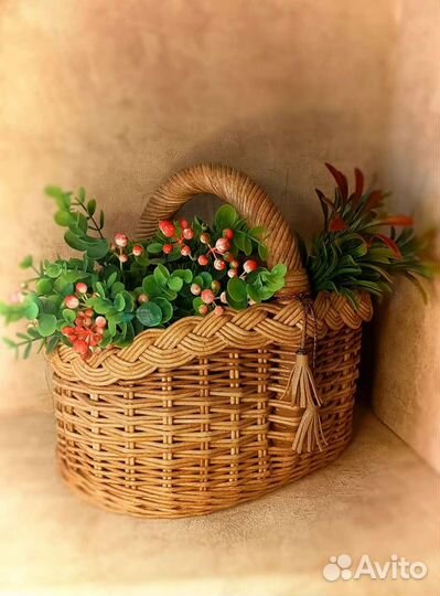 Конфетницы,корзины.Интерьерные штучки