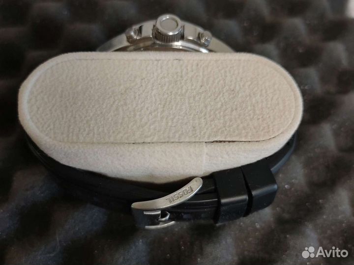Часы Fossil CH 2573