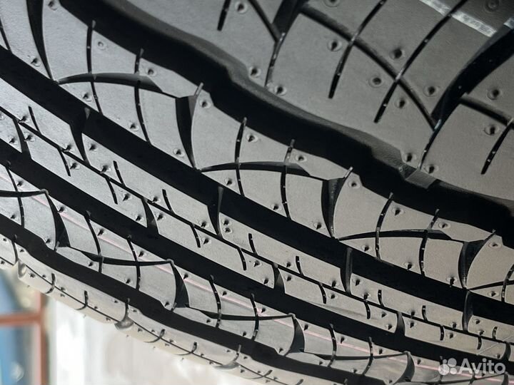 Triangle TR259 215/55 R18 95V