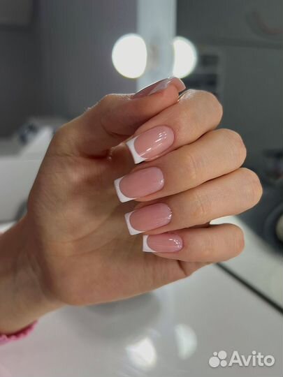 Маникюр с укреплением гелем