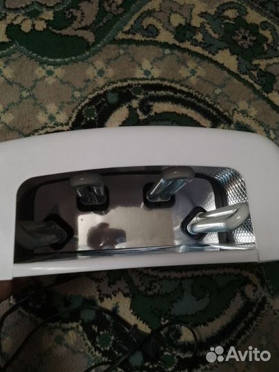 Уф лампа для ногтей