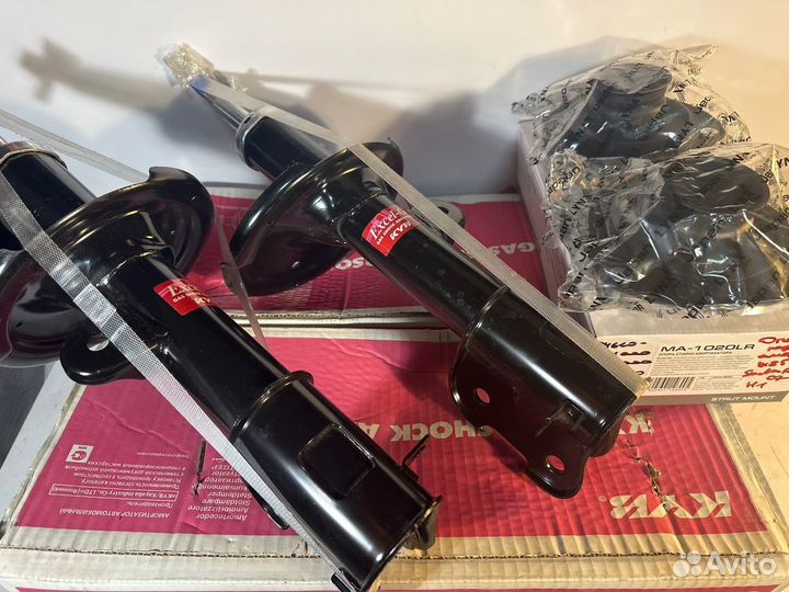 Комплект амортизаторов передних Hyundai Santa Fe 2