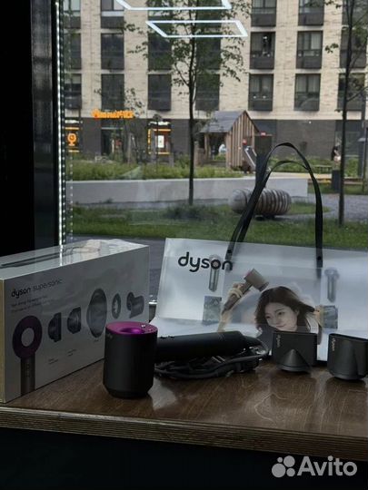 Dyson HD08(Малайзия) Фирменный пакет в подарок