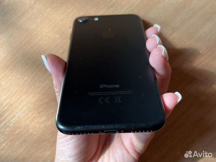 iPhone айфон 7 32gb