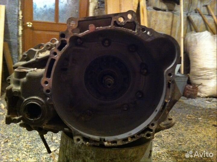 Продам коробку автомат для Тойота авенсис