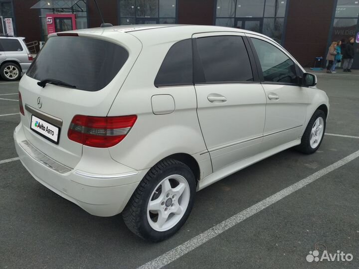 Mercedes-Benz B-класс 1.7 CVT, 2010, 373 282 км