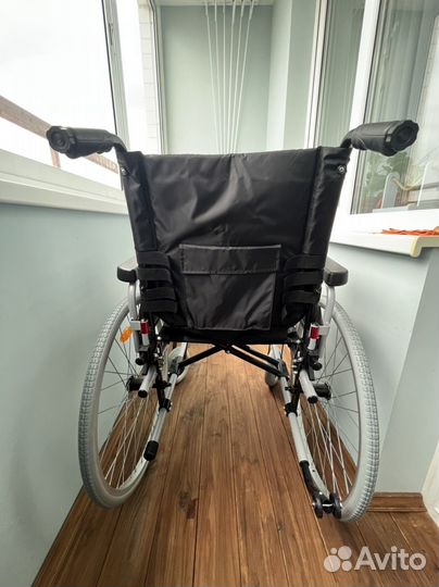 Коляска для инвалидов omega lux 550