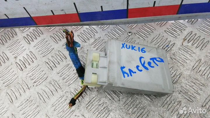 Блок управления светом Mercedes-Benz E-Class