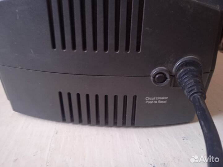 Ибп APC Back UPS ES 525