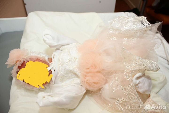 Комплект на выписку для девочки