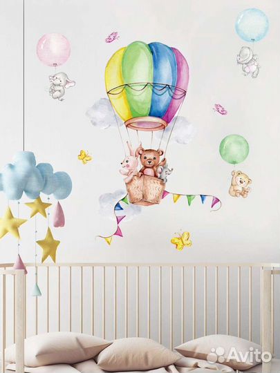 Детские наклейки на стену
