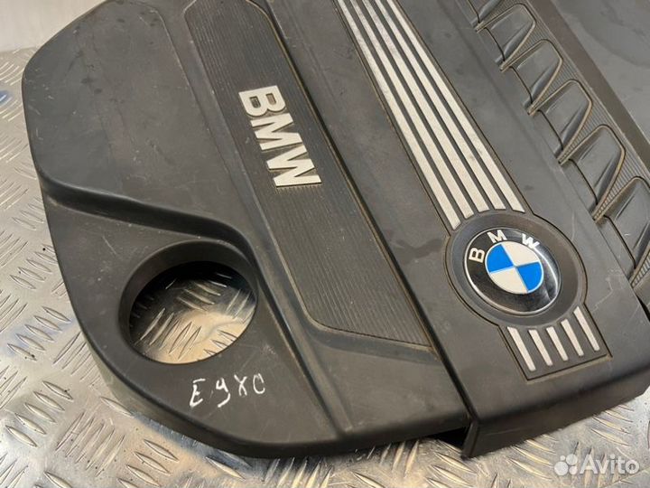 Декоративная крышка двс Bmw X5 E70 N57 2012