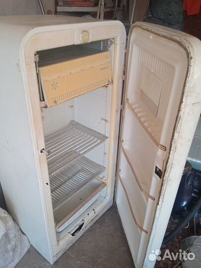 Холодильник Зил-Москва