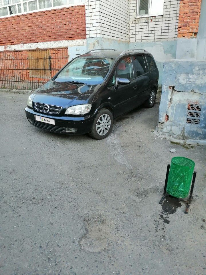 Opel Zafira: фото владельца