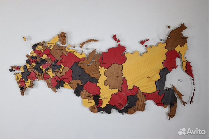 Деревянные карты мира