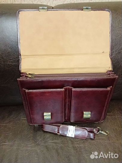 Мужской кожаный портфель