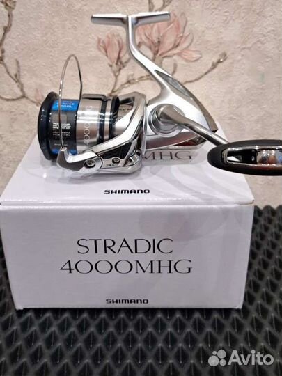Shimano 19 stradic 4000mhg новая из Японии