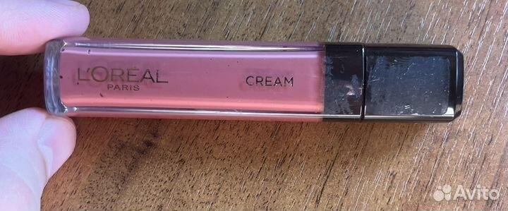 Помада Loreal Paris