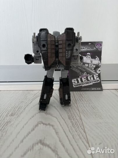 Трансформер Megatron от Hasbro