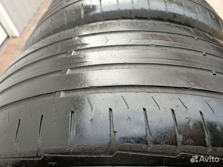 Continental ContiPremiumContact 5 215/55 R17 94W