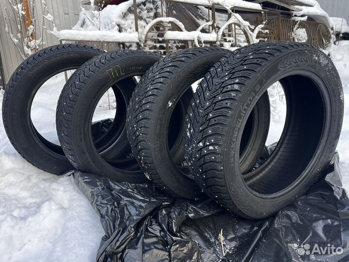 Nokian Tyres Hakkapeliitta 8 215/50 R17 95T