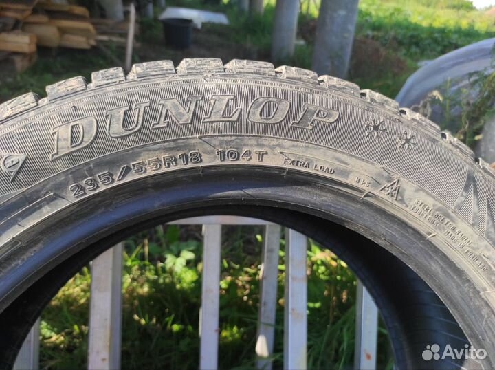 Dunlop Grandtrek Ice 02 235/55 R18 104T