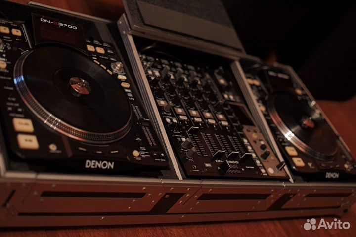 DJ-комплект: Denon S3700 2 шт и микшер X1600