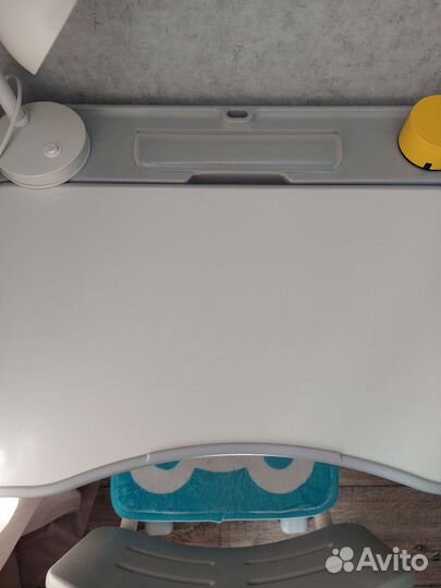 Растущая парта и стул mealux